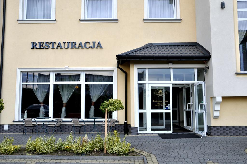 Hotel Korona Rzeszów Esterno foto